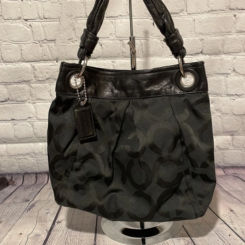 Coach All Black  Shoulder Bag Gothic Look!
